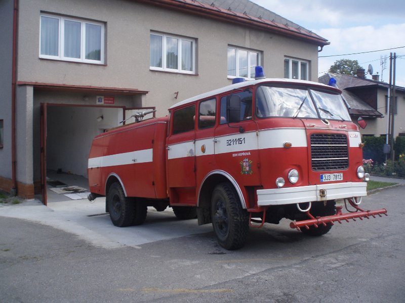 CAS 25 Škoda 706 RTHP
