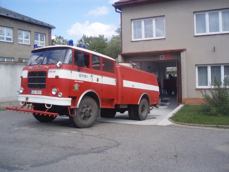 CAS 25 Škoda 706 RTHP