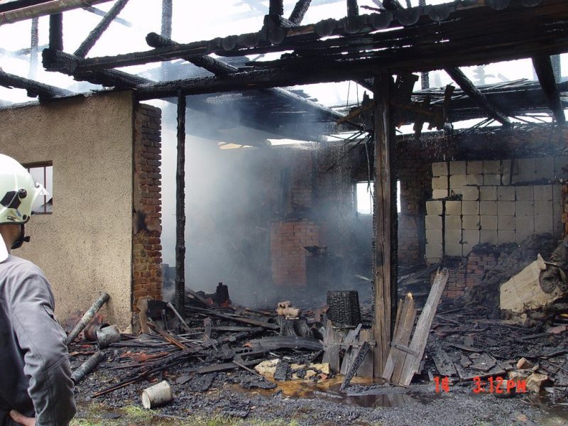 Požár stodoly 14. 5. 2005