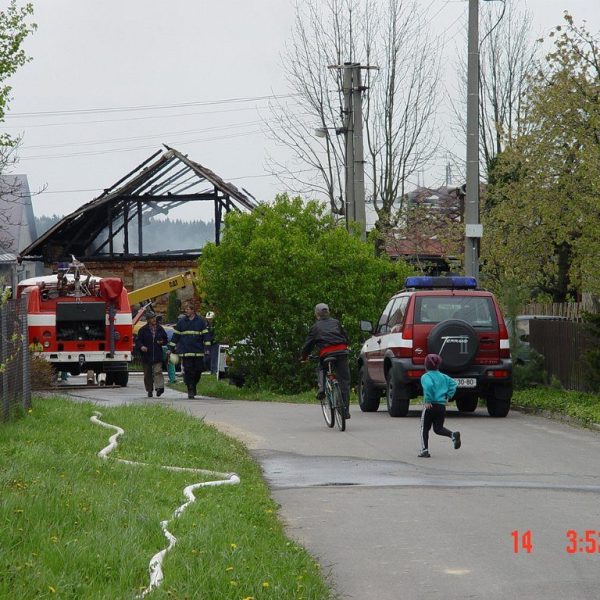 Požár stodoly 14. 5. 2005